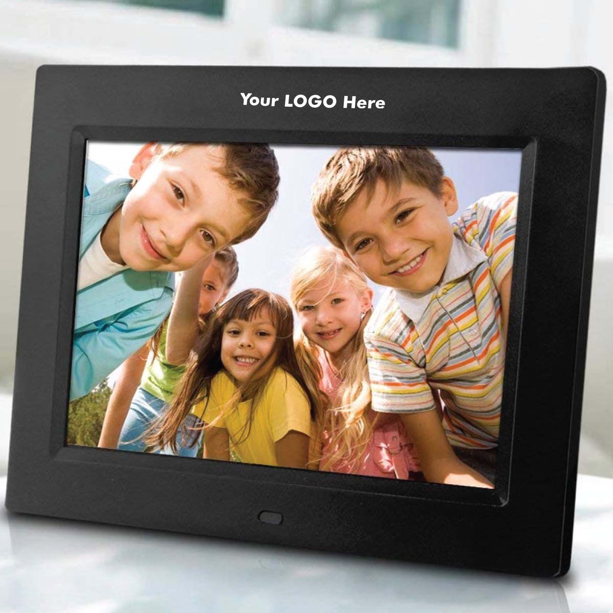 Sungale 8" Full function Digital Photo Frame (photo/audio/video)